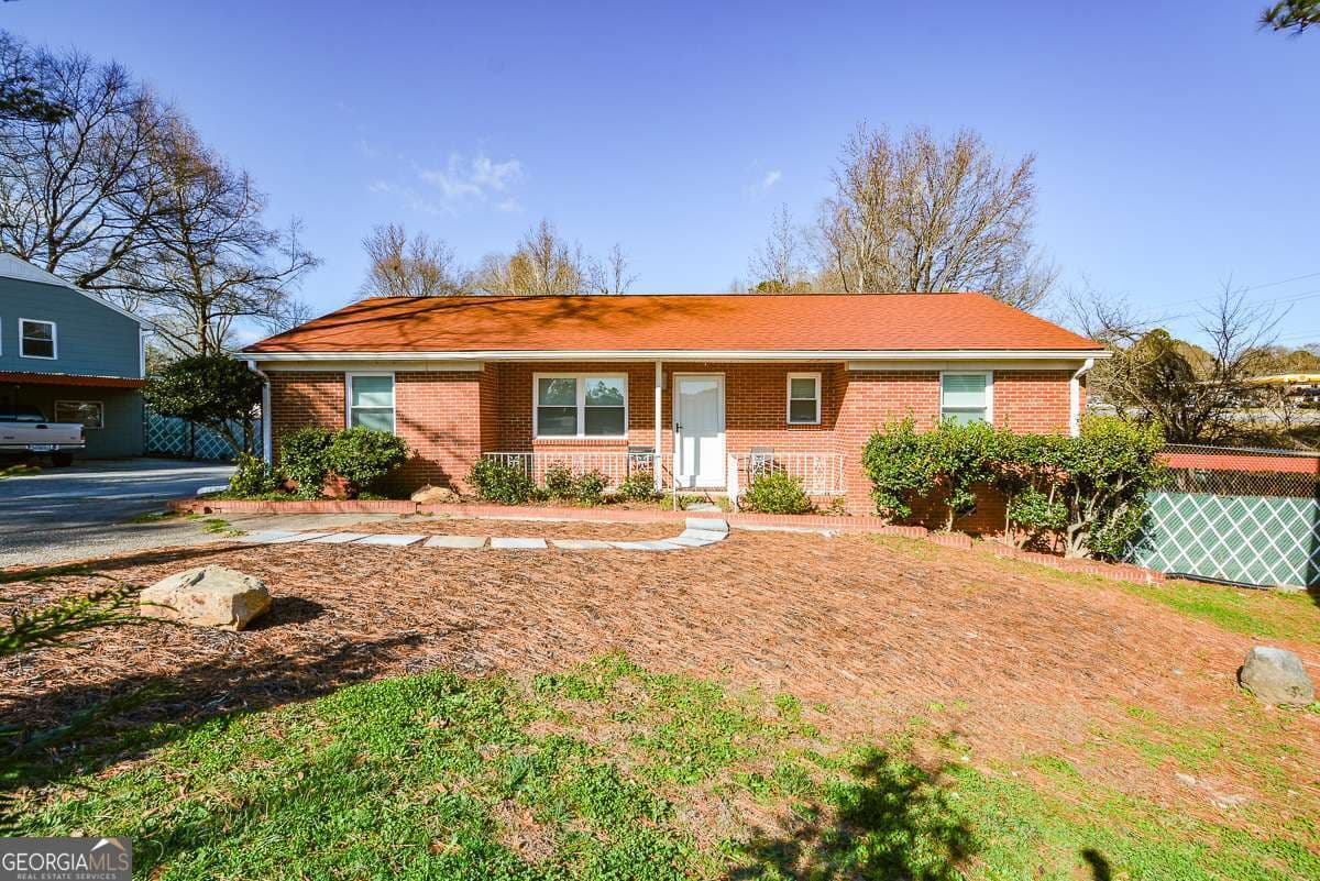 605 Floyd Se Dr — photo 2