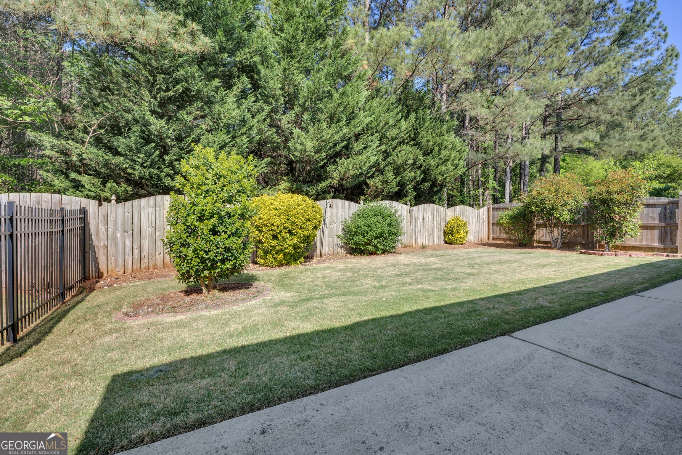 10184 Malcolm Dr — photo 39