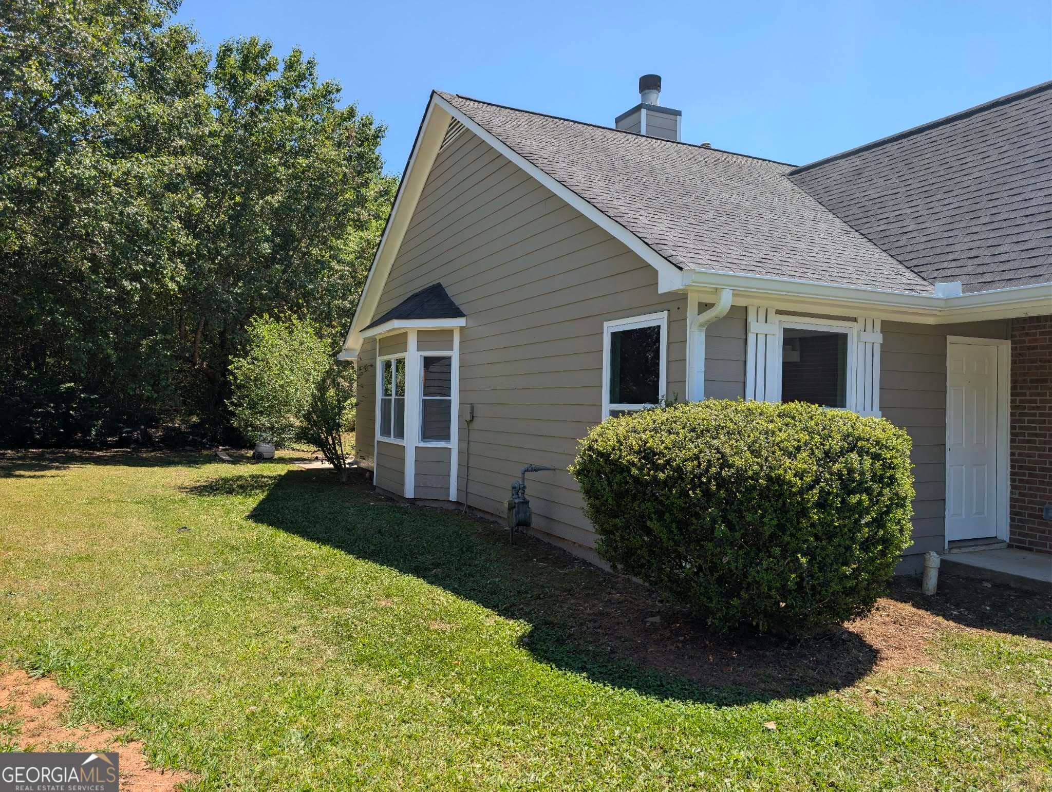 156 Crystal Brook — photo 2