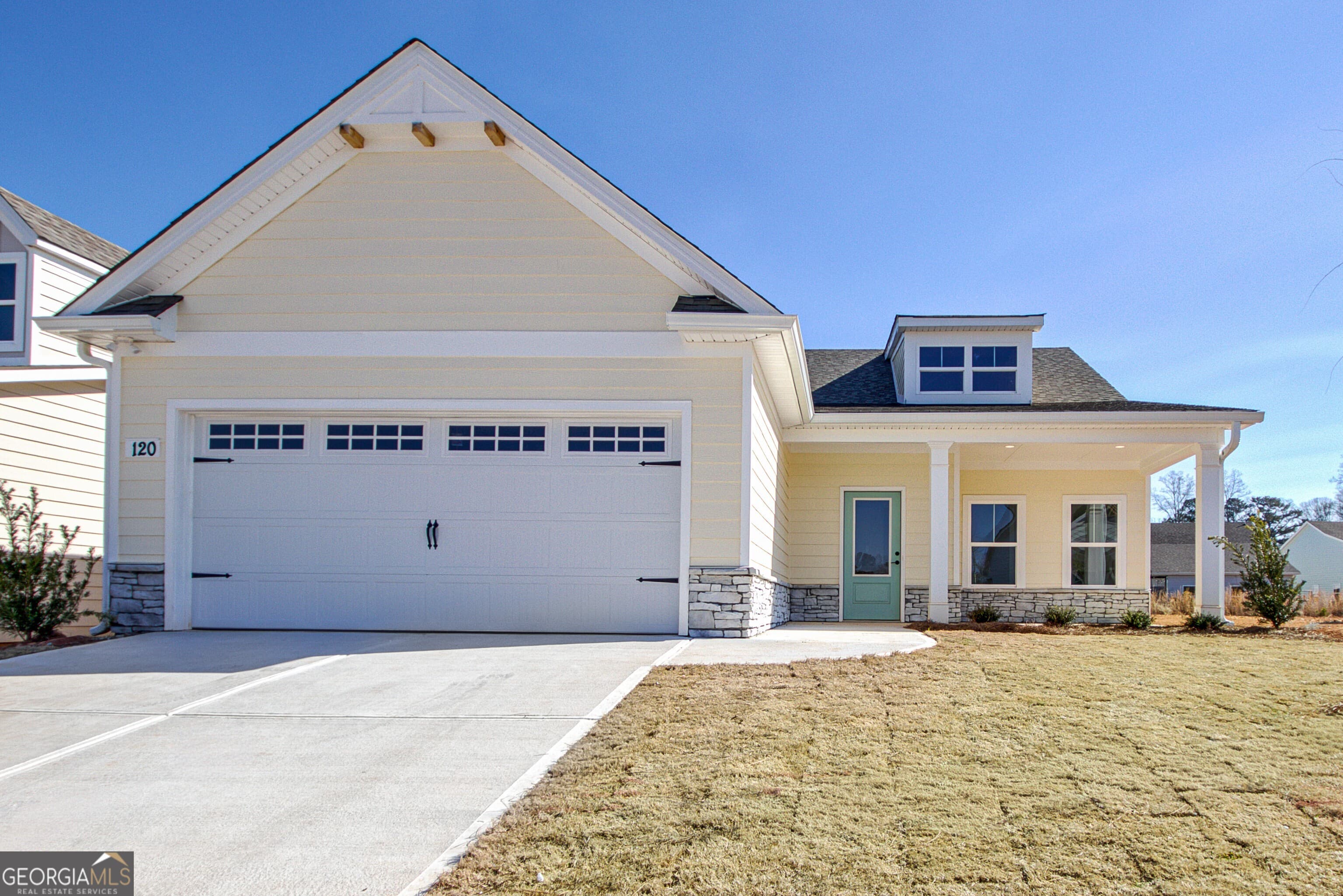 120 Redhaven Dr — photo 1