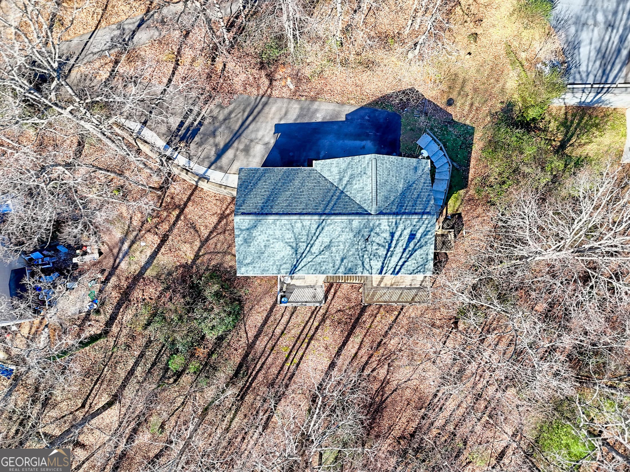 170 White St — photo 58