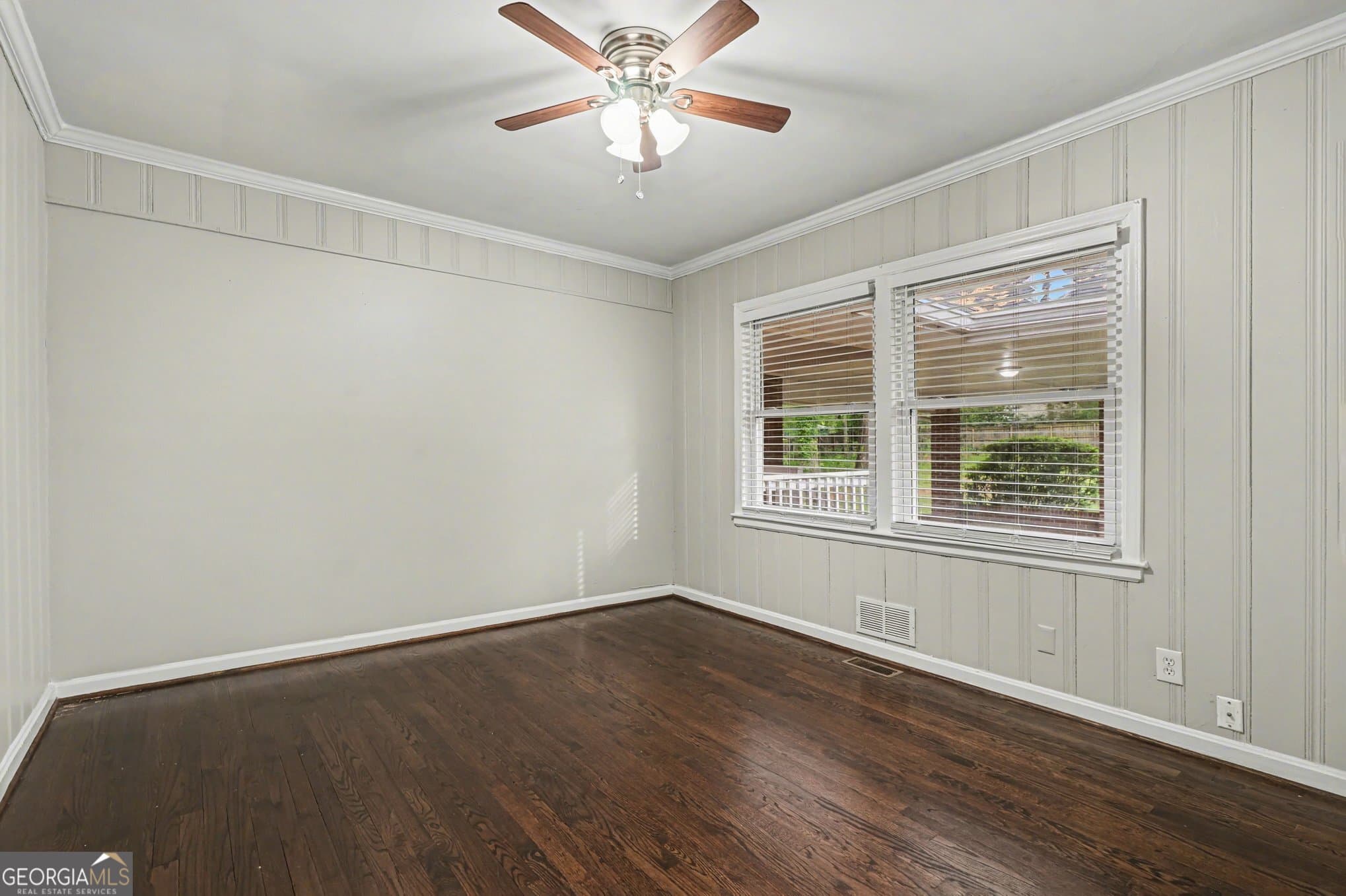 2615 Glenvalley Dr — photo 2