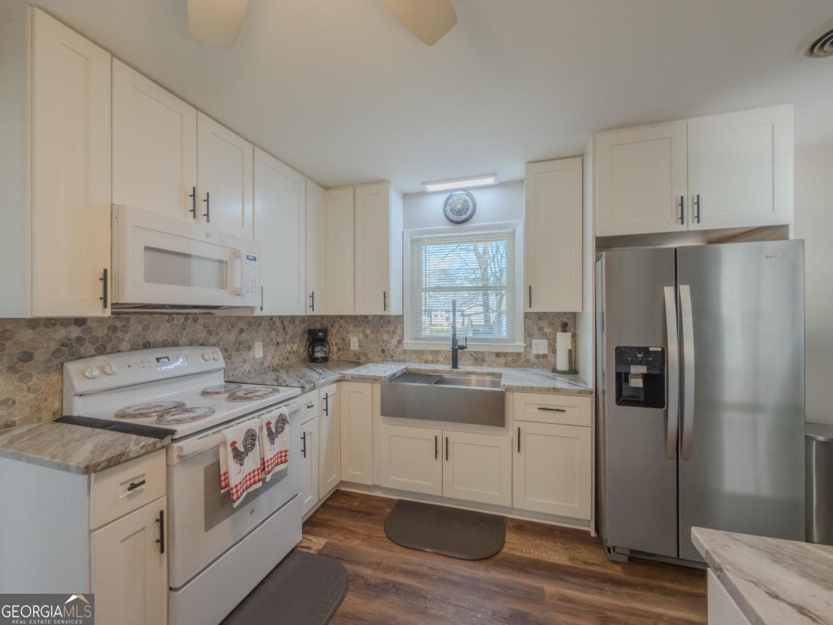 324 E Broad St — photo 2