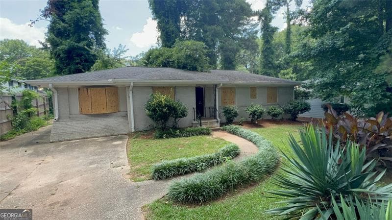 1846 Shamrock Dr — photo 1