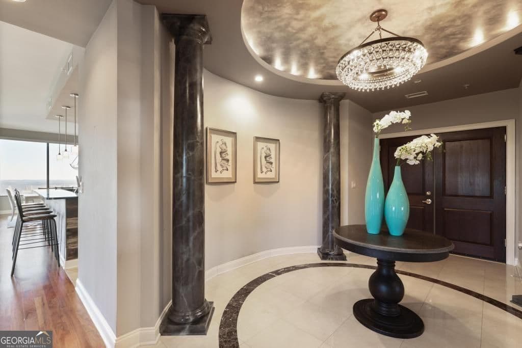 2828 Peachtree Rd 2701 — photo 2