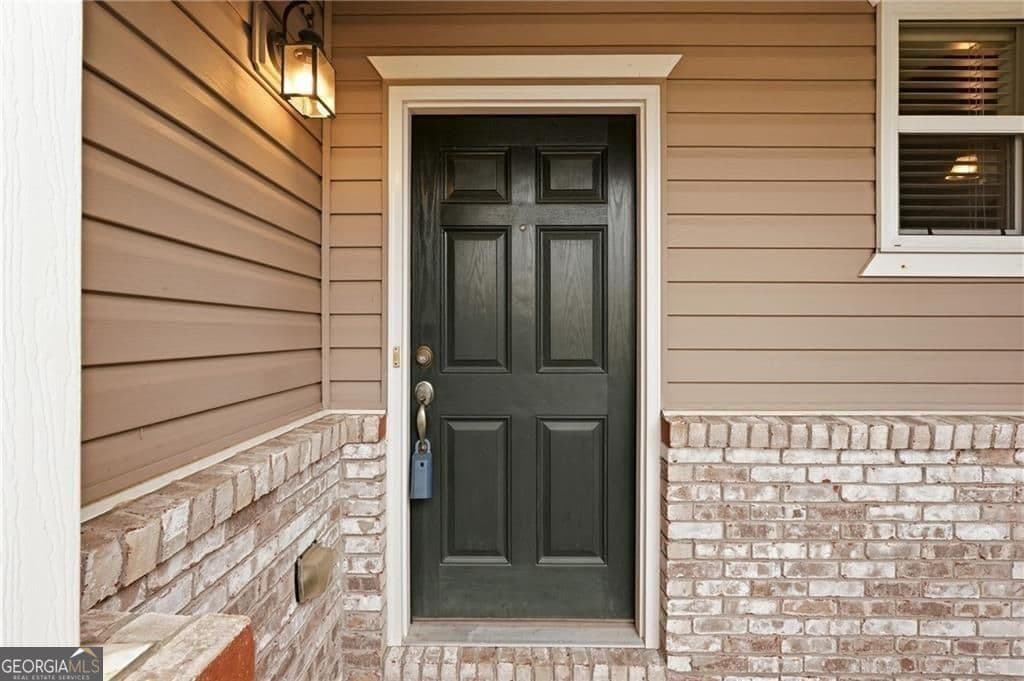 332 Oak Leaf Pl — photo 2