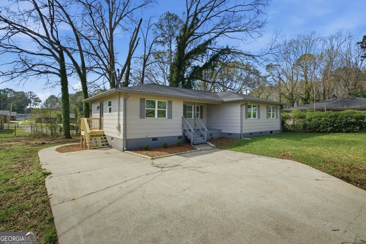 16 Rosenwald Dr — photo 2