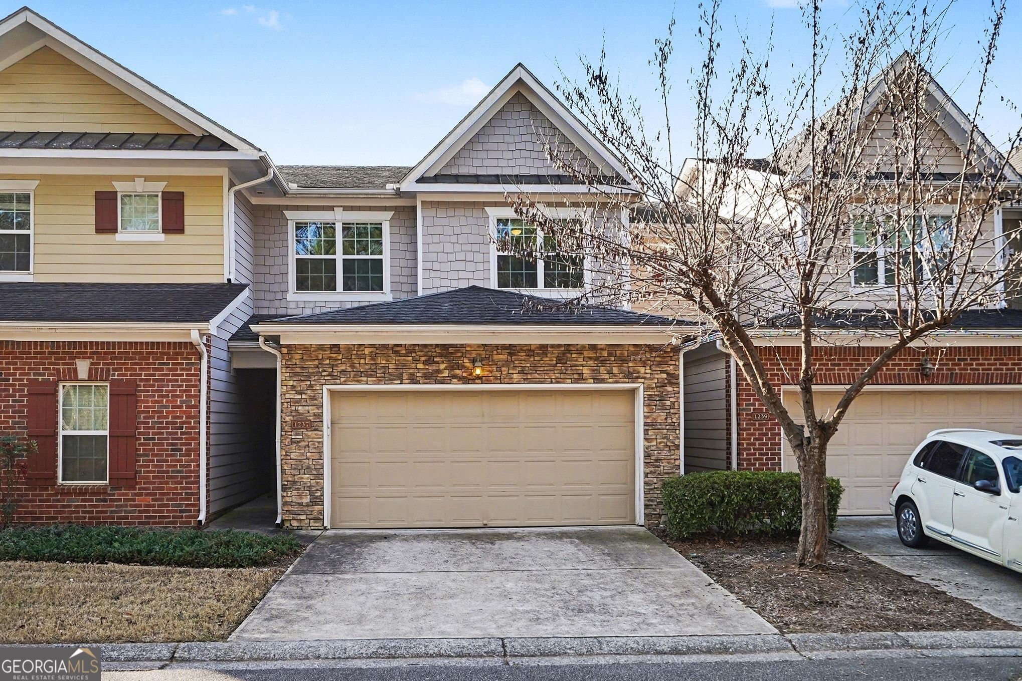 1237 Gates Mill Nw Dr 13 — photo 2