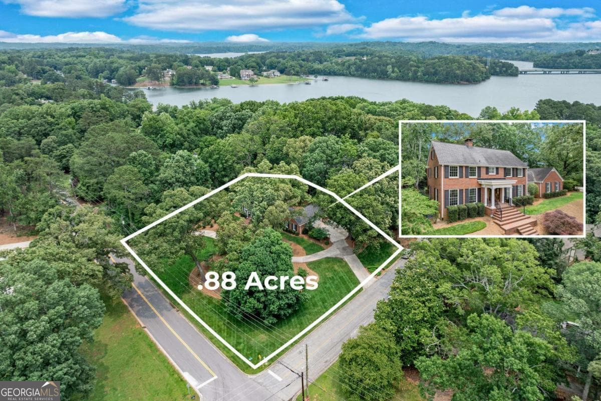 2626 Club Dr — photo 2