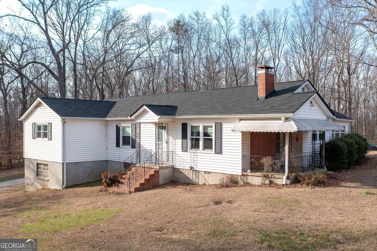 437 Se Cooper Lake Se Rd — photo 1