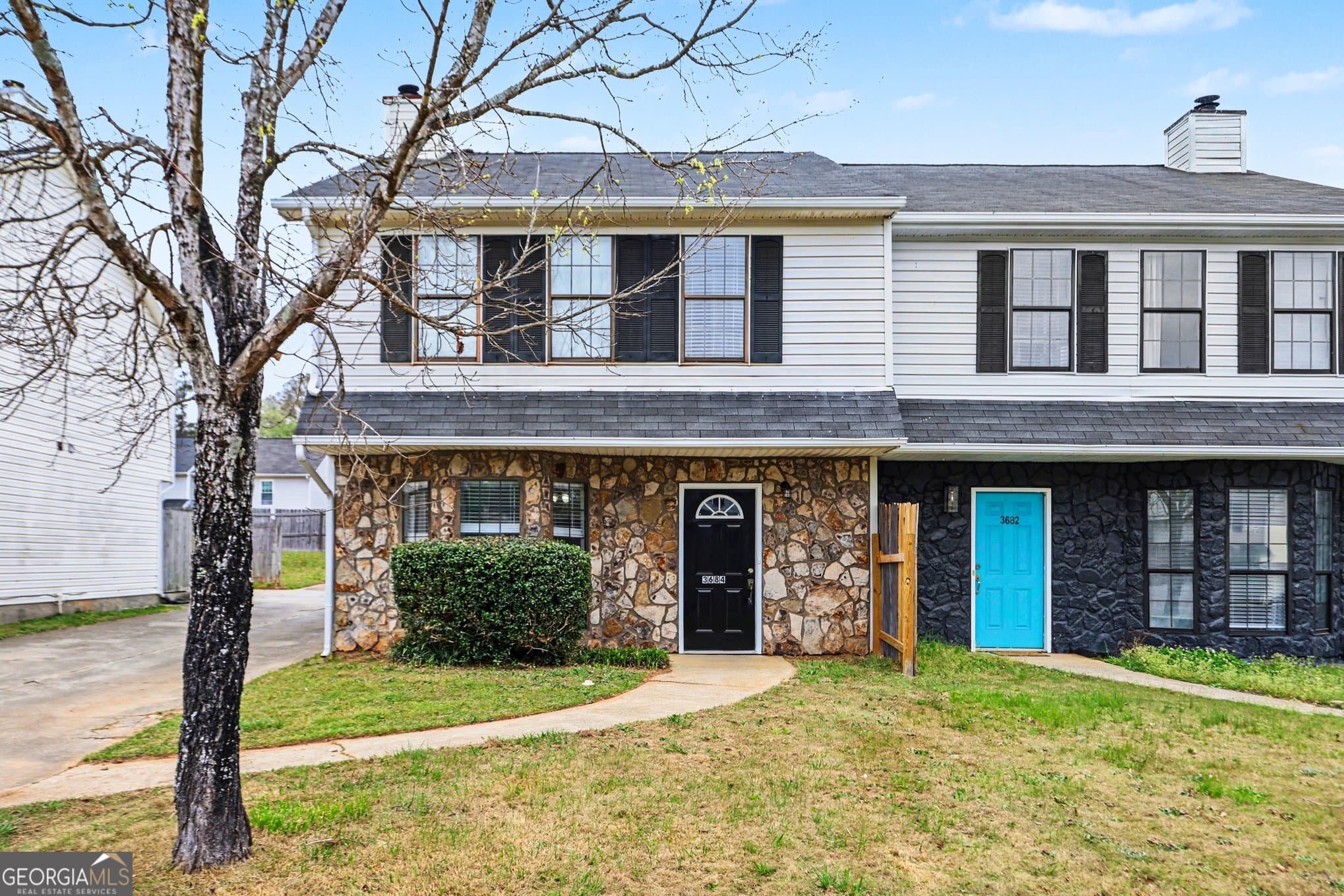 3684 Stephanie Ct — photo 1