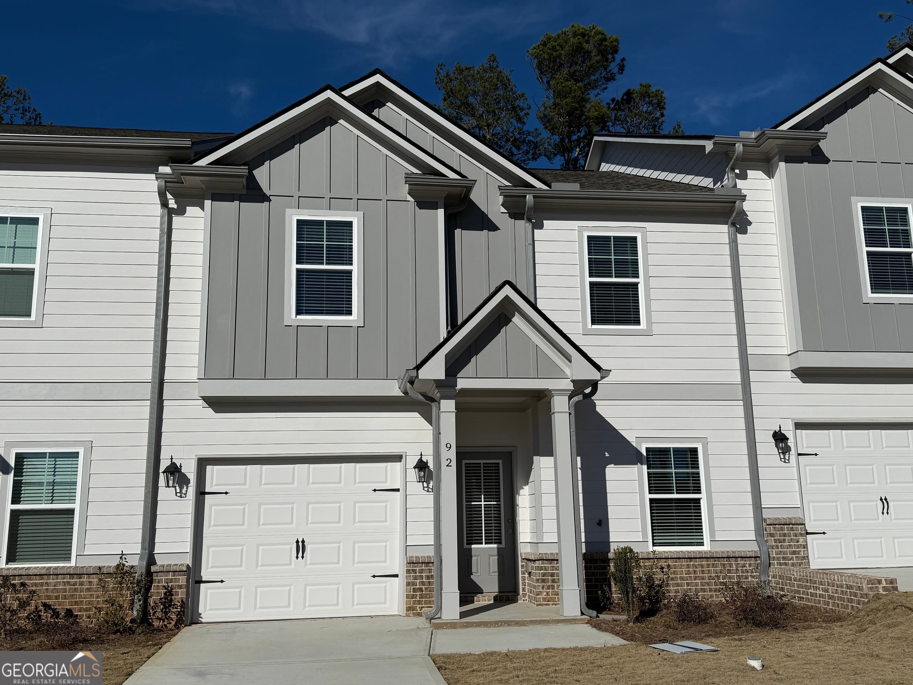 92 Maple Trail — photo 2