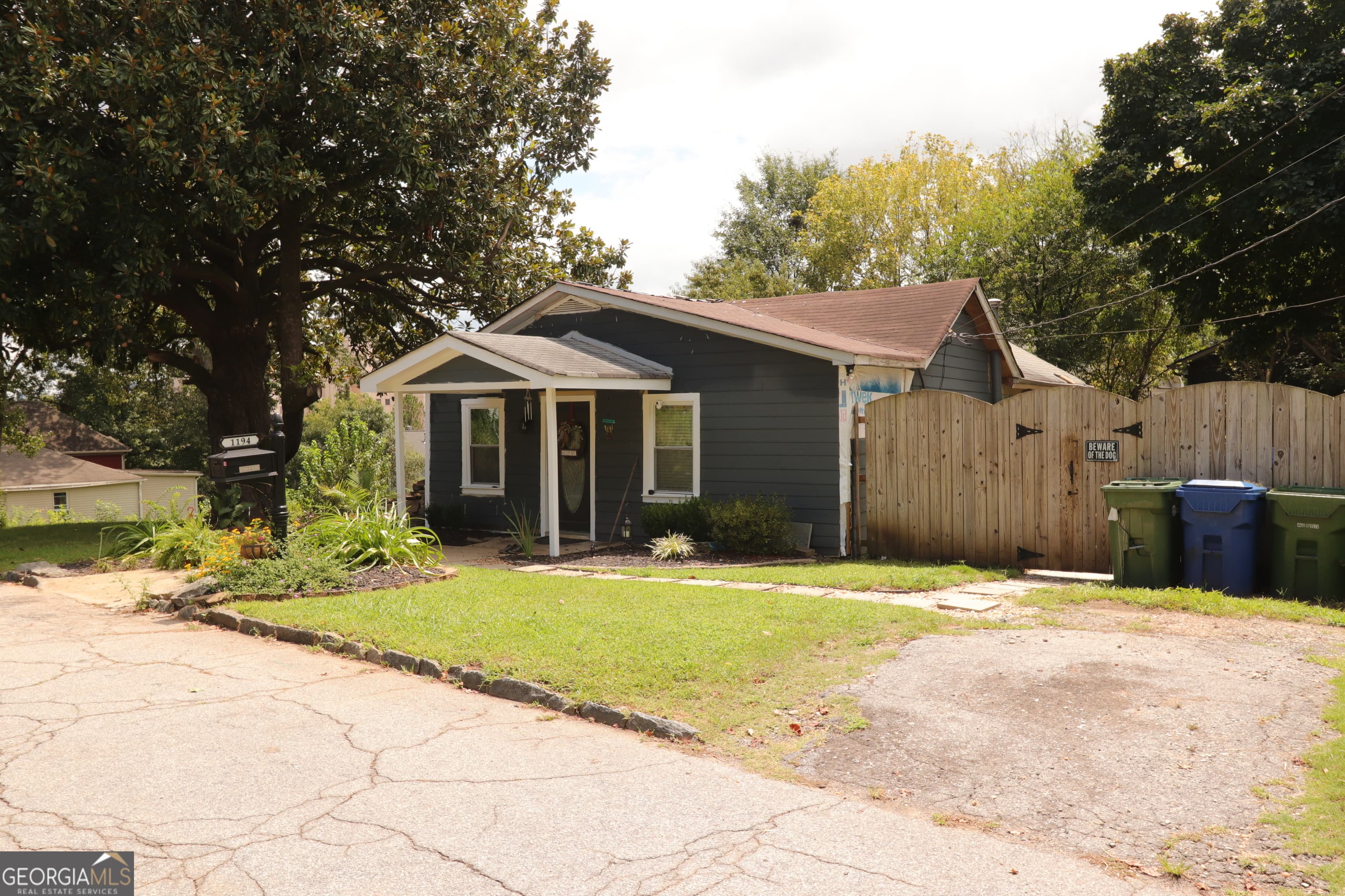 1194 Warfield Nw St — photo 2