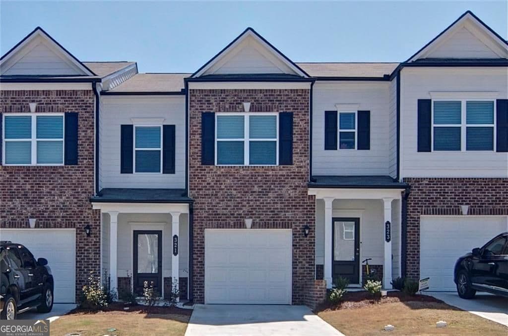 321 Skye Ln — photo 1