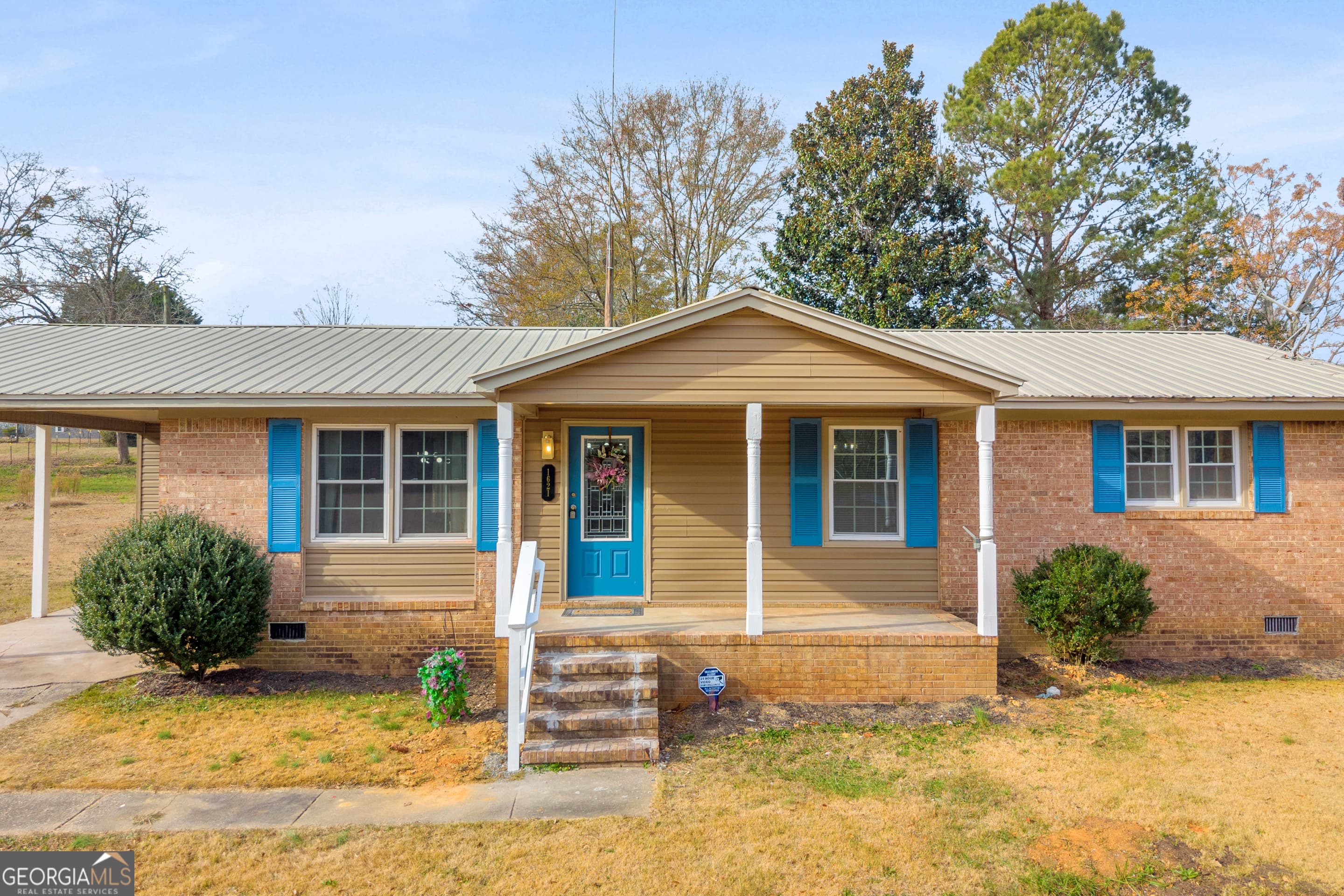 1621 Dickerson Rd — photo 2