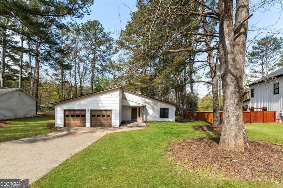 9383 Woodknoll Way — photo 2