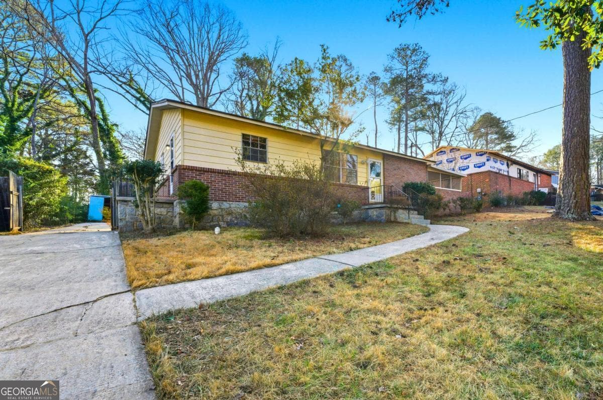 1887 Robinhill Ct — photo 25