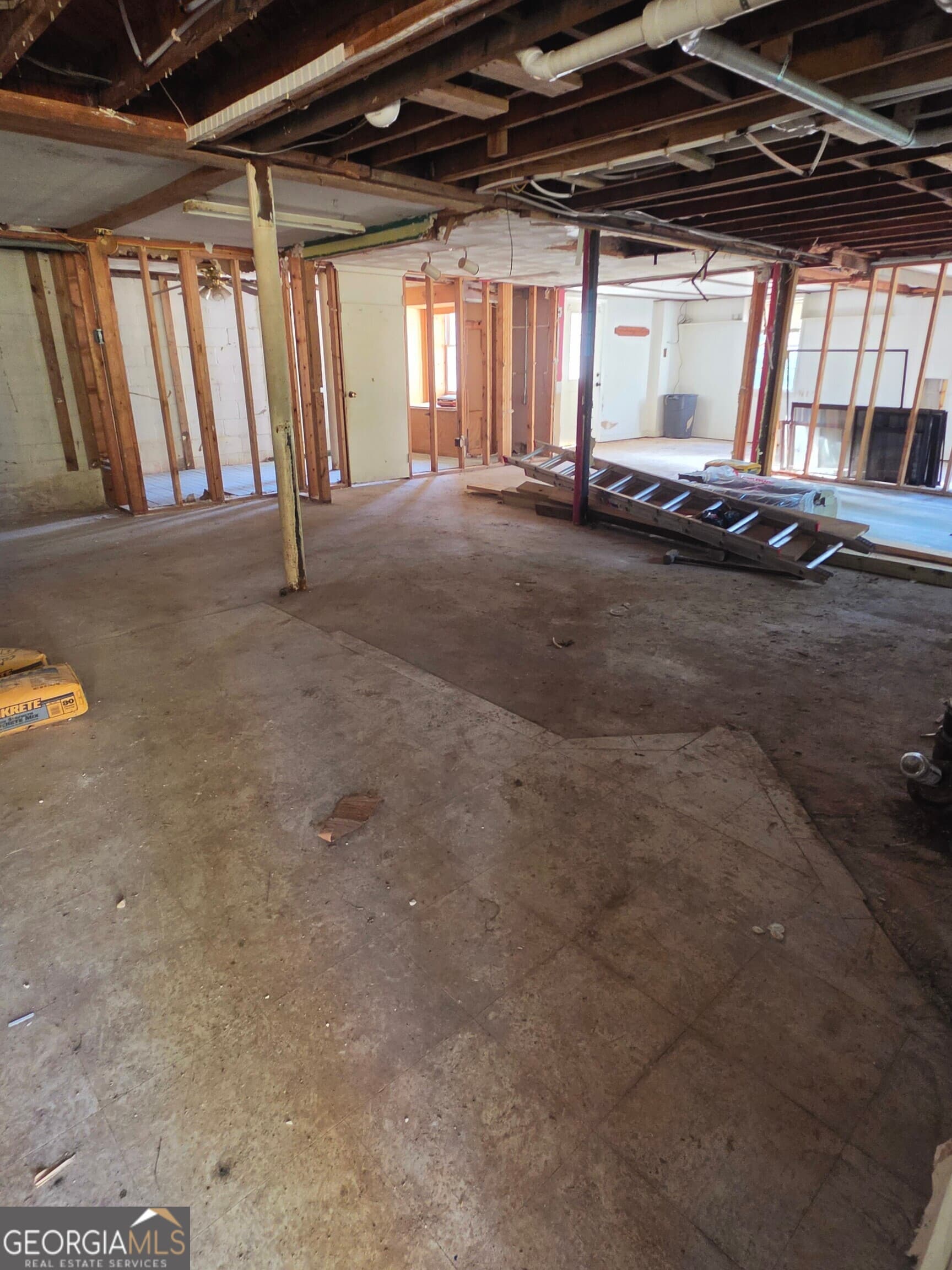 99 Hilltop Ln — photo 33