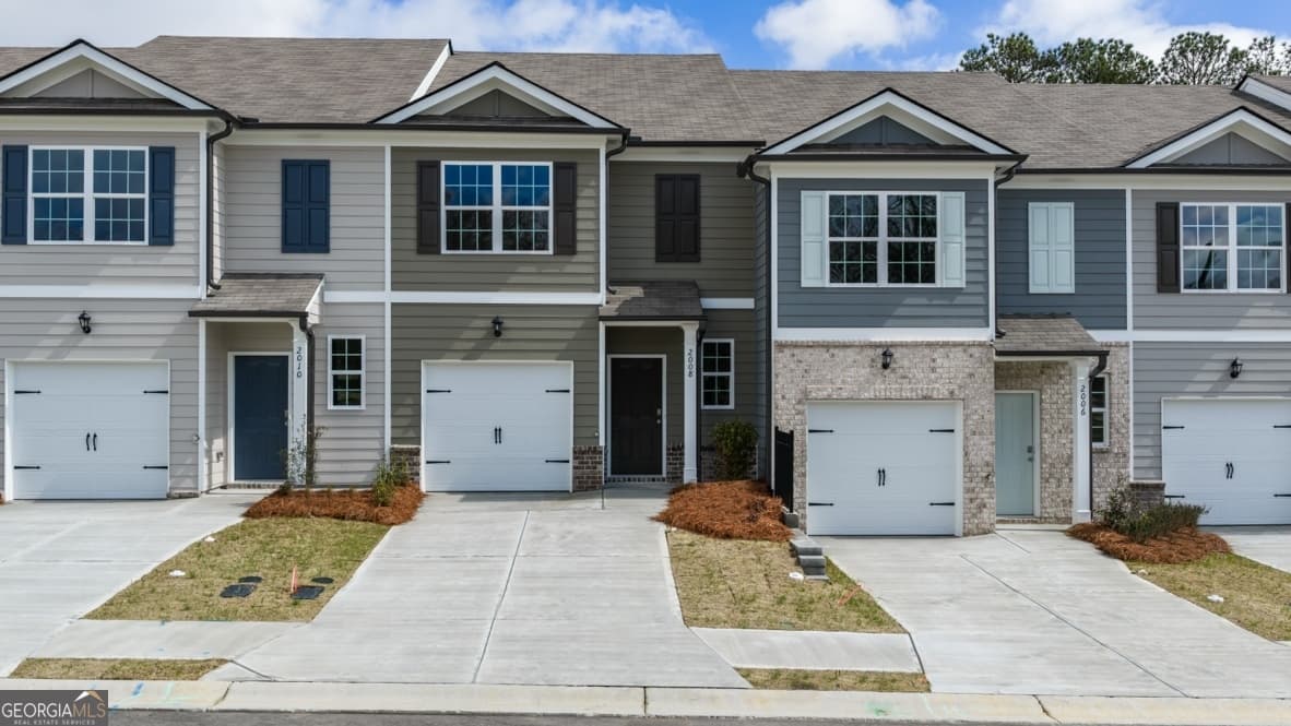 2008 Roseleigh Dr — photo 1