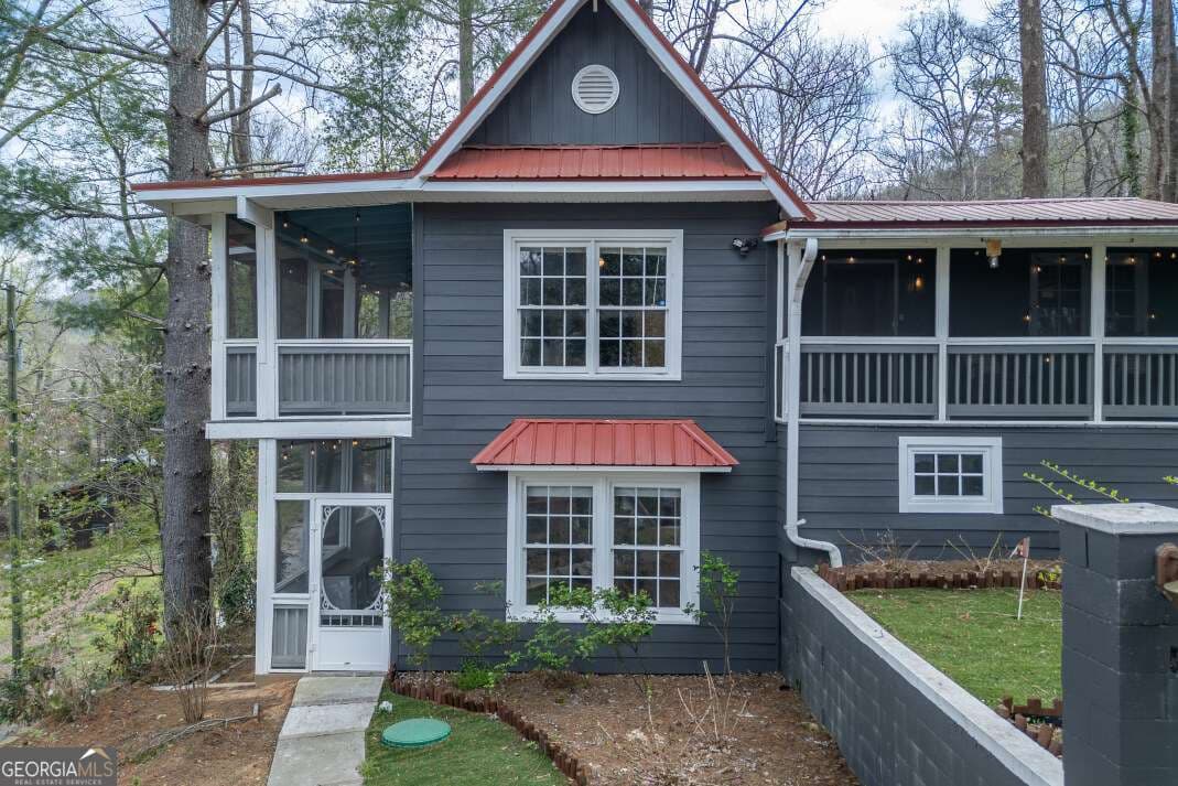 416 Electric Ave — photo 1