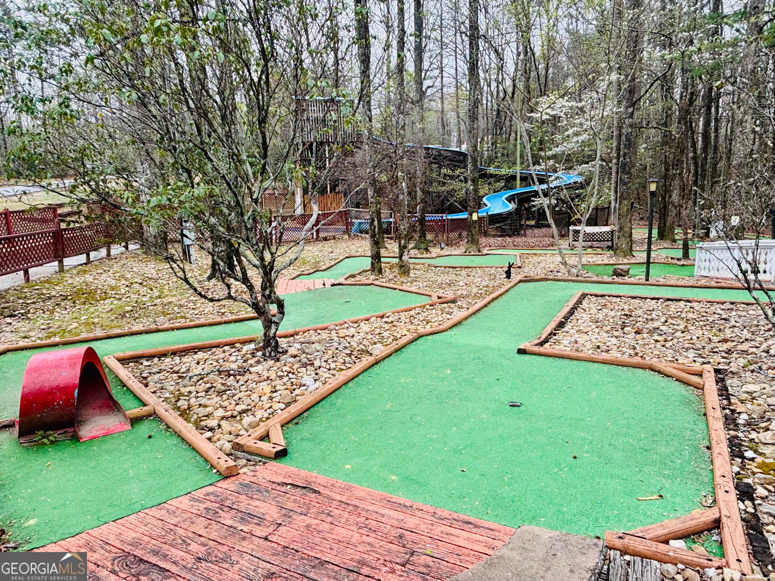 1215 Mountain Shadows Dr — photo 43