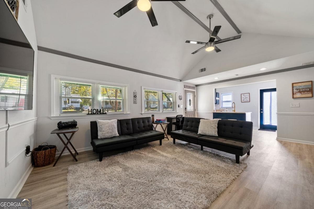 436 W Lake Nw Ave — photo 2