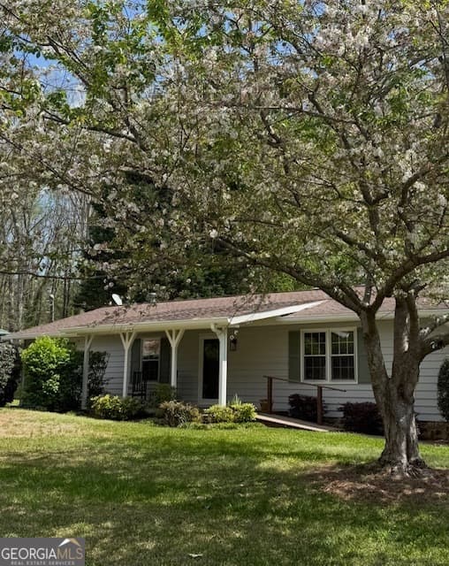 1366 Zebulon Rd — photo 1