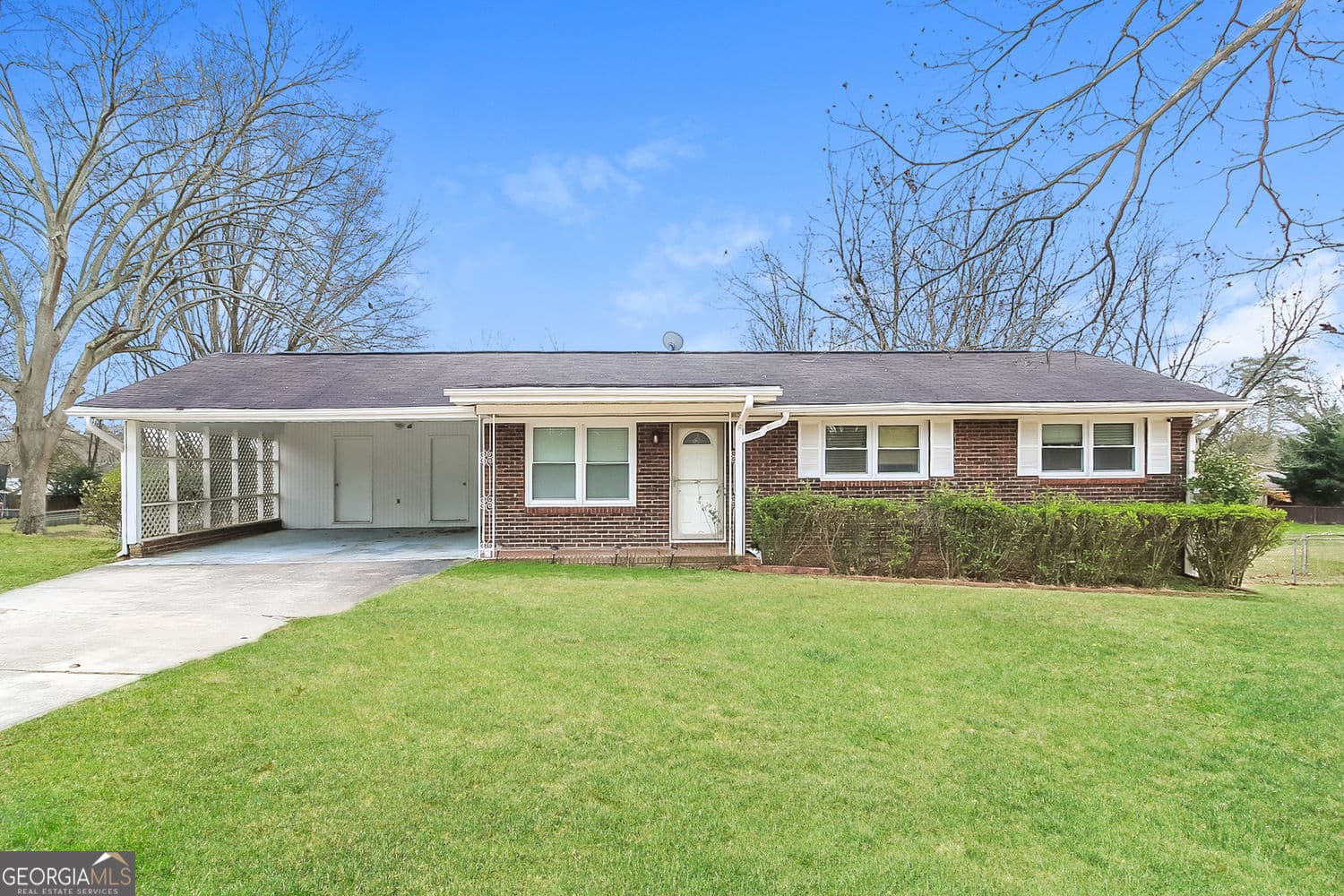 1146 E Fayetteville Rd — photo 1