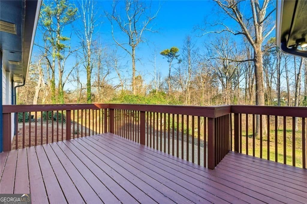 1715 Crestline Ne Dr — photo 30