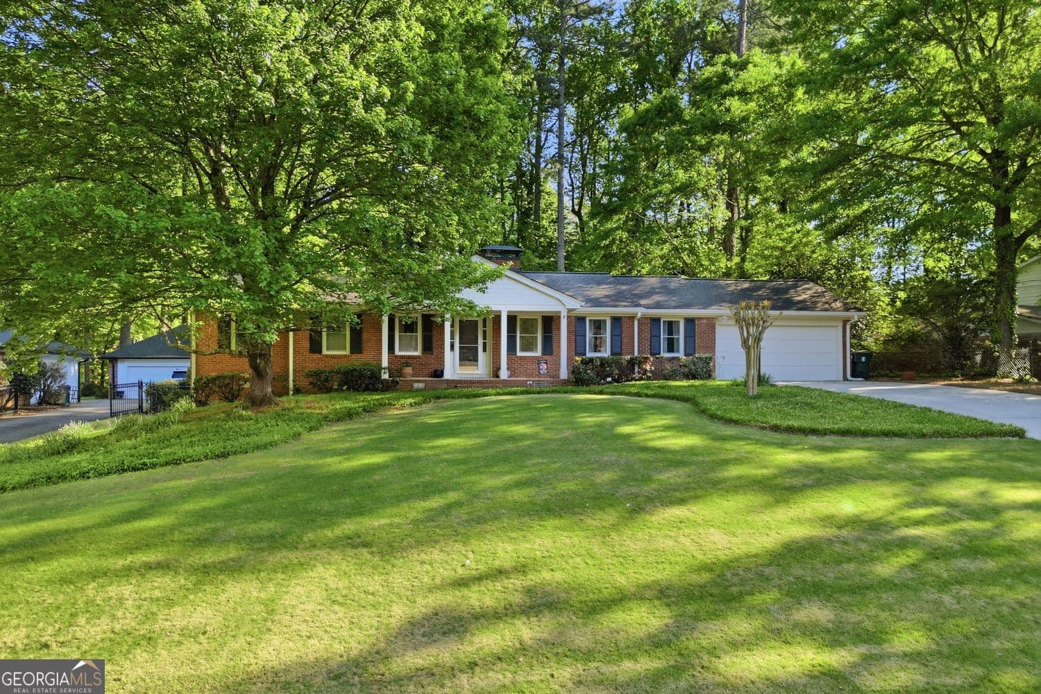 1837 Chancery Ln — photo 1