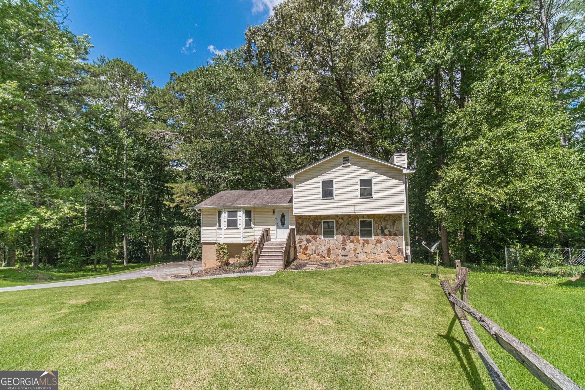 2645 Holly Berry Trail — photo 2