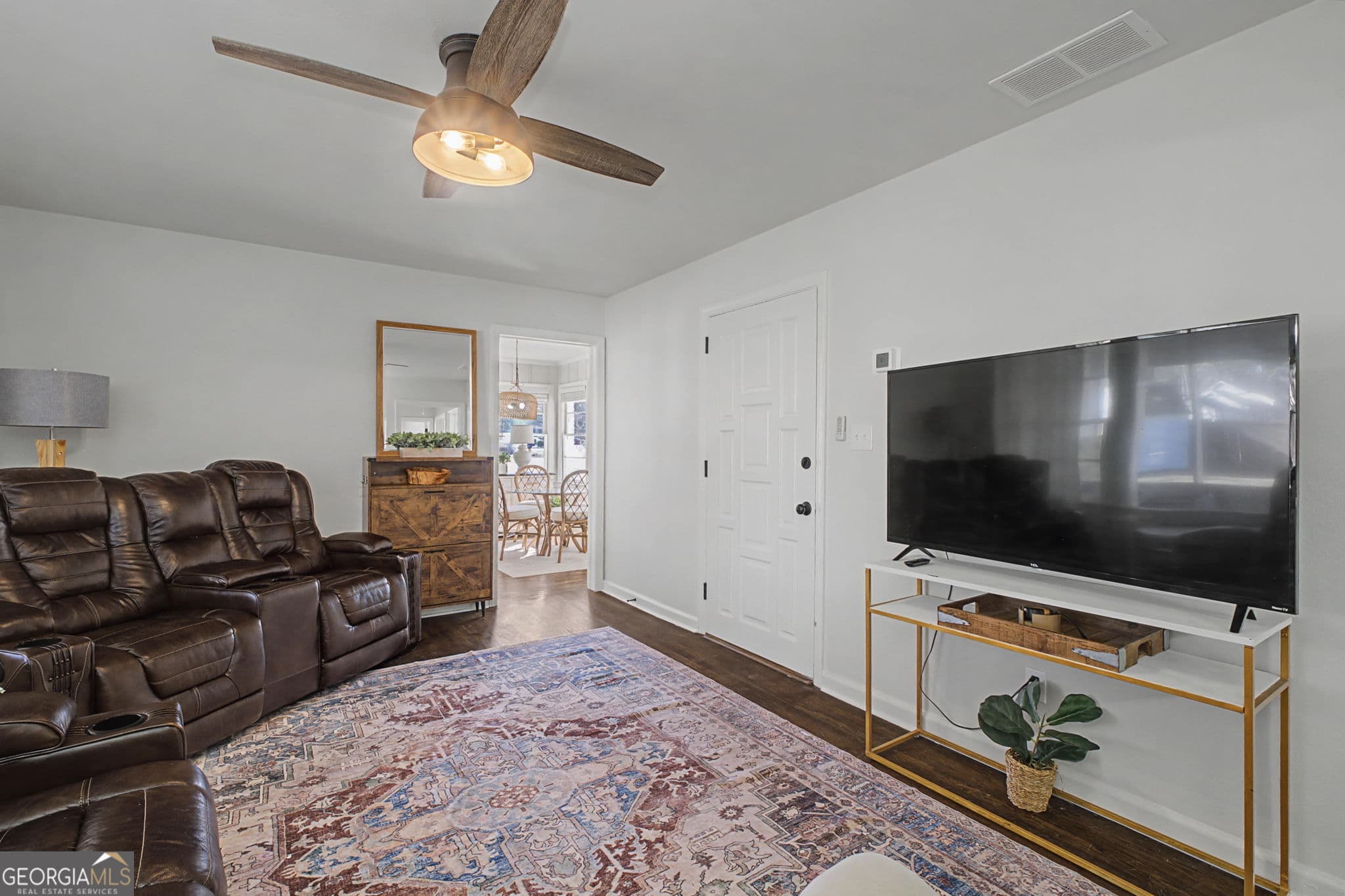 136 Elliott Nw Dr — photo 2