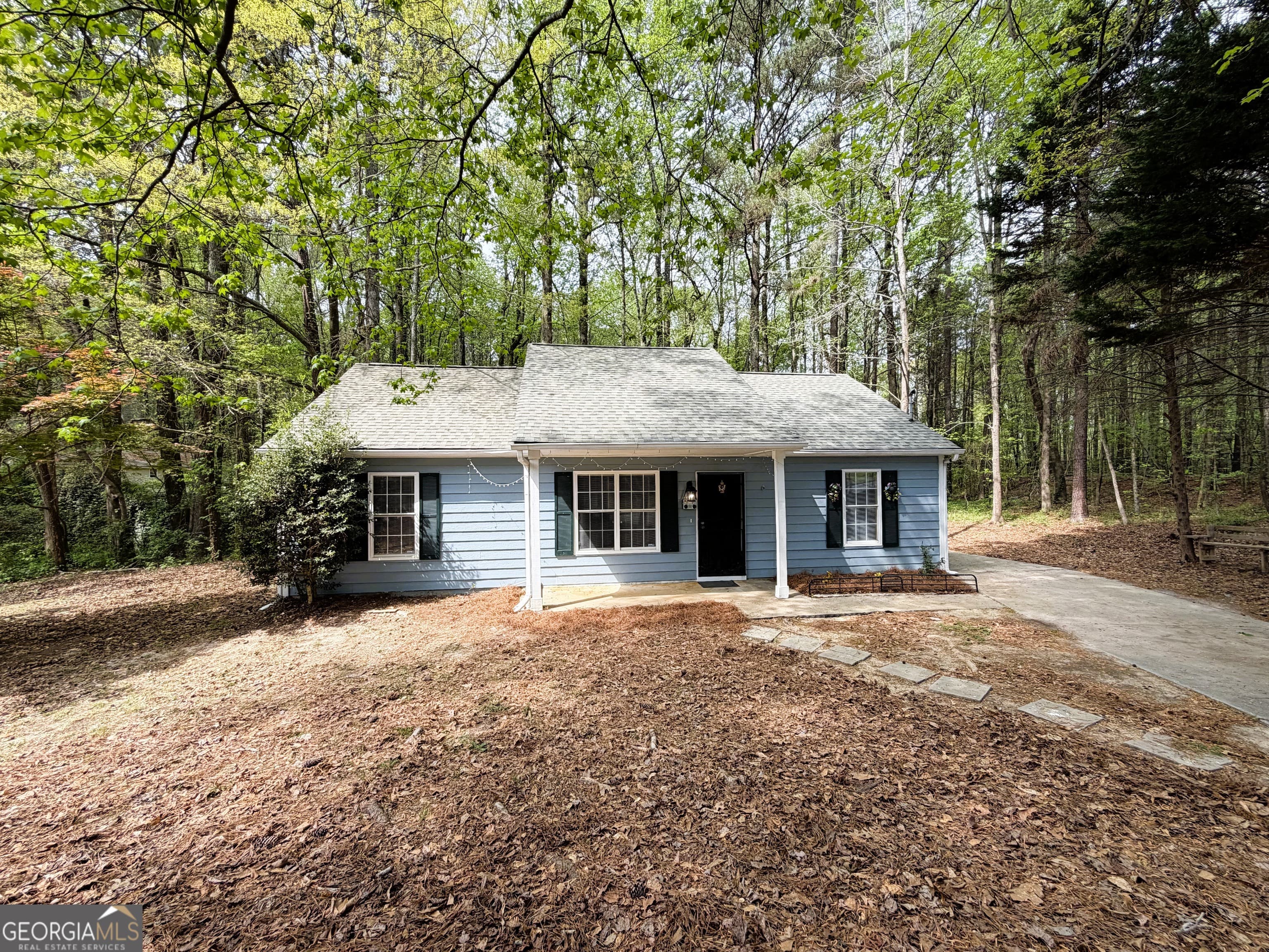 122 Oriole Dr — photo 1