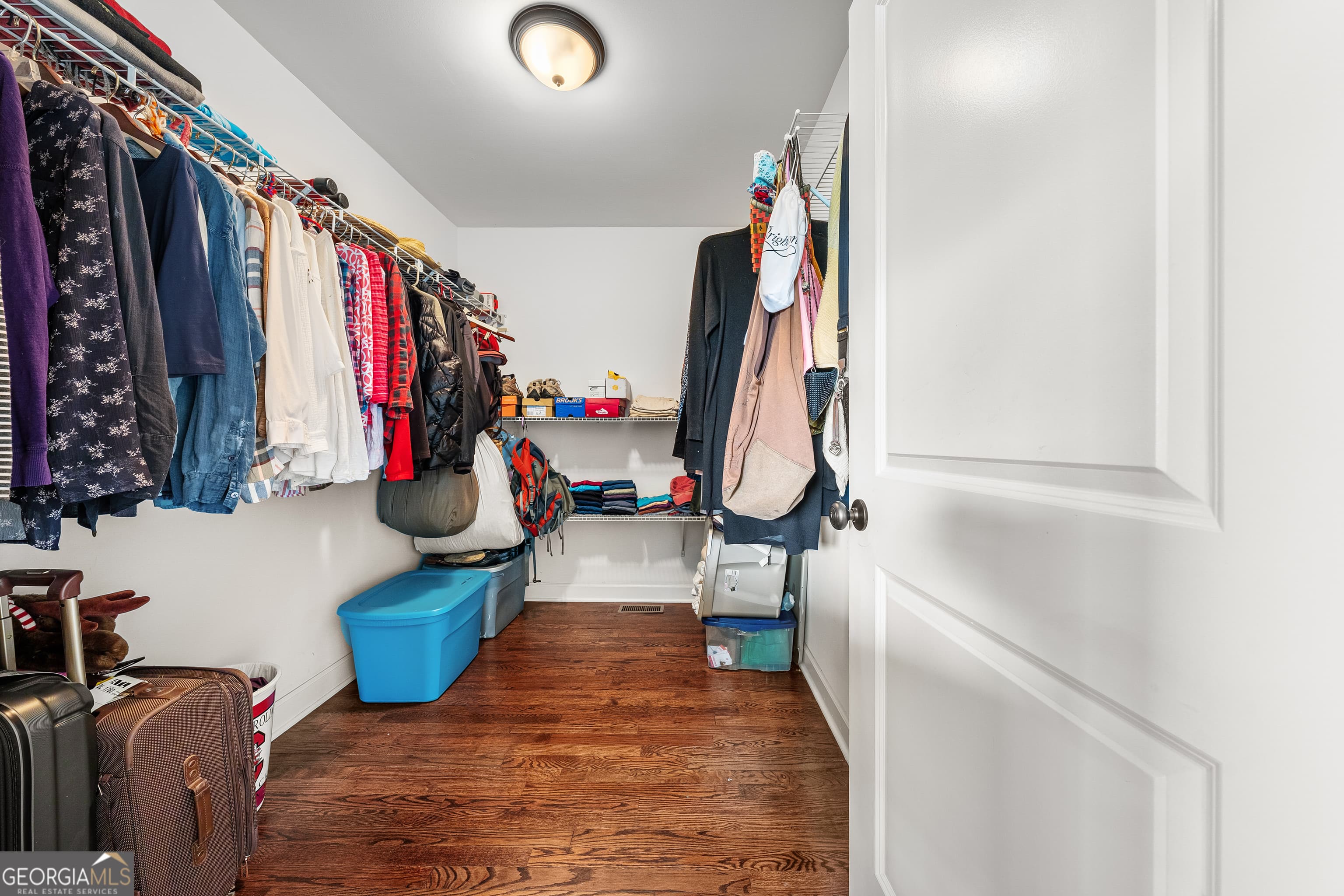 810 Benson St — photo 21