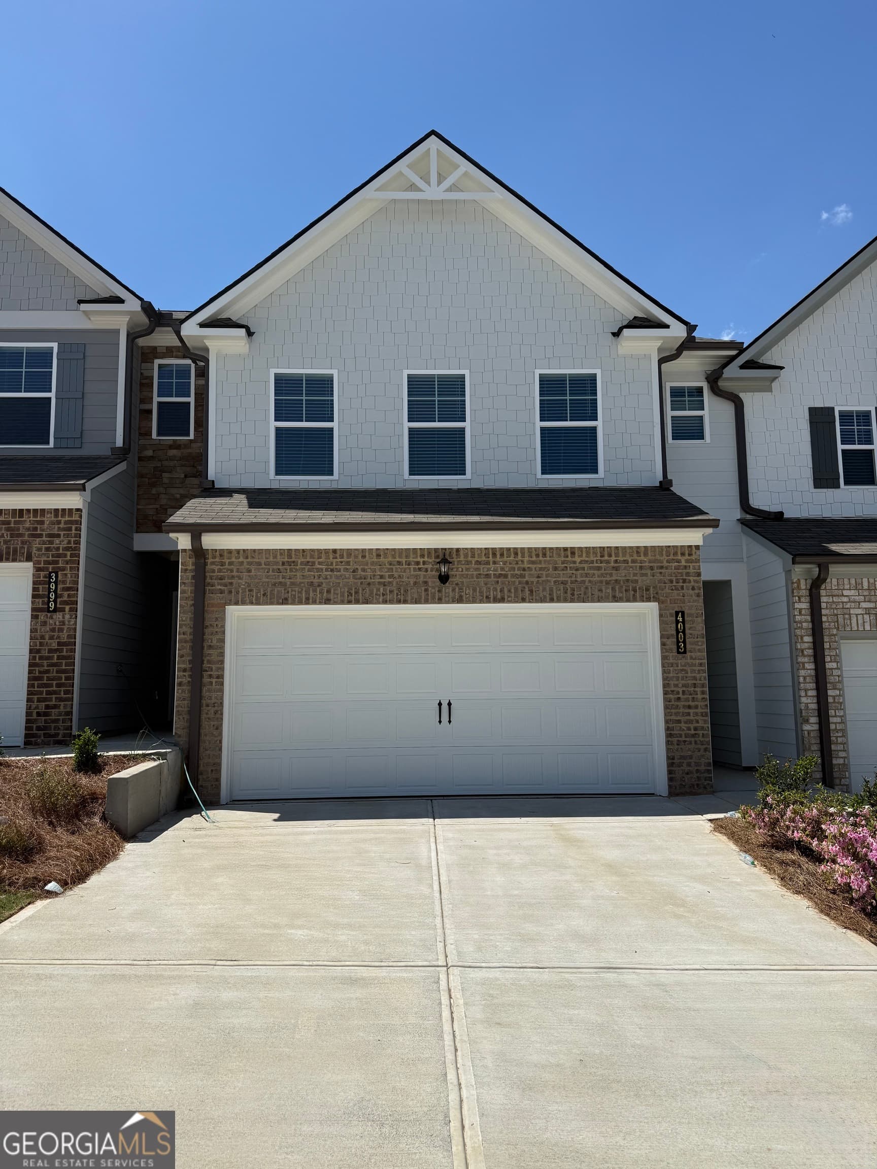 4003 Streamlet Way 159 — photo 1