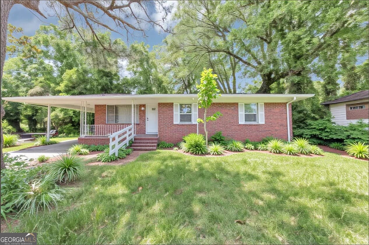 844 Oak Nw St — photo 1