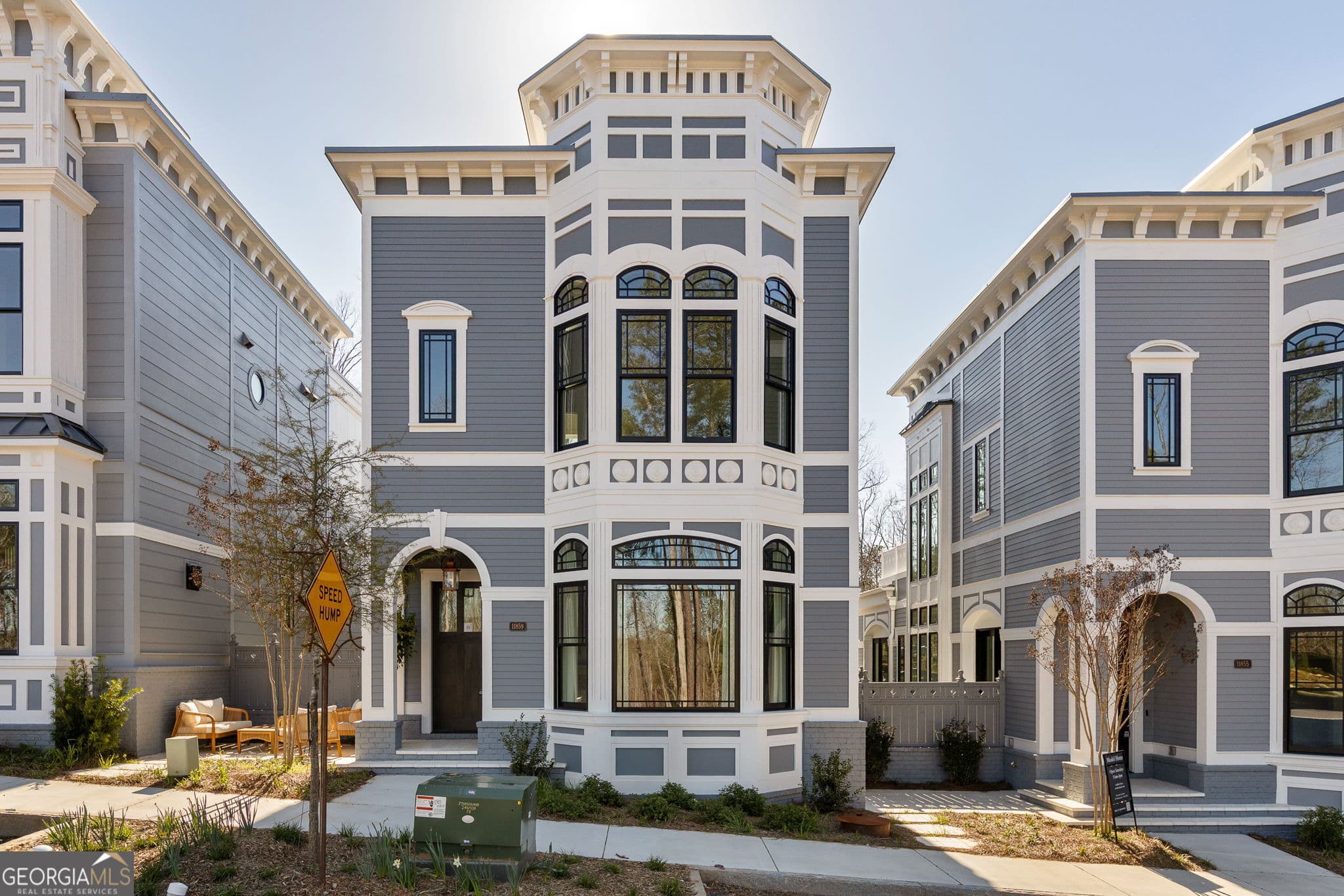 11859 Serenbe Ln — photo 1