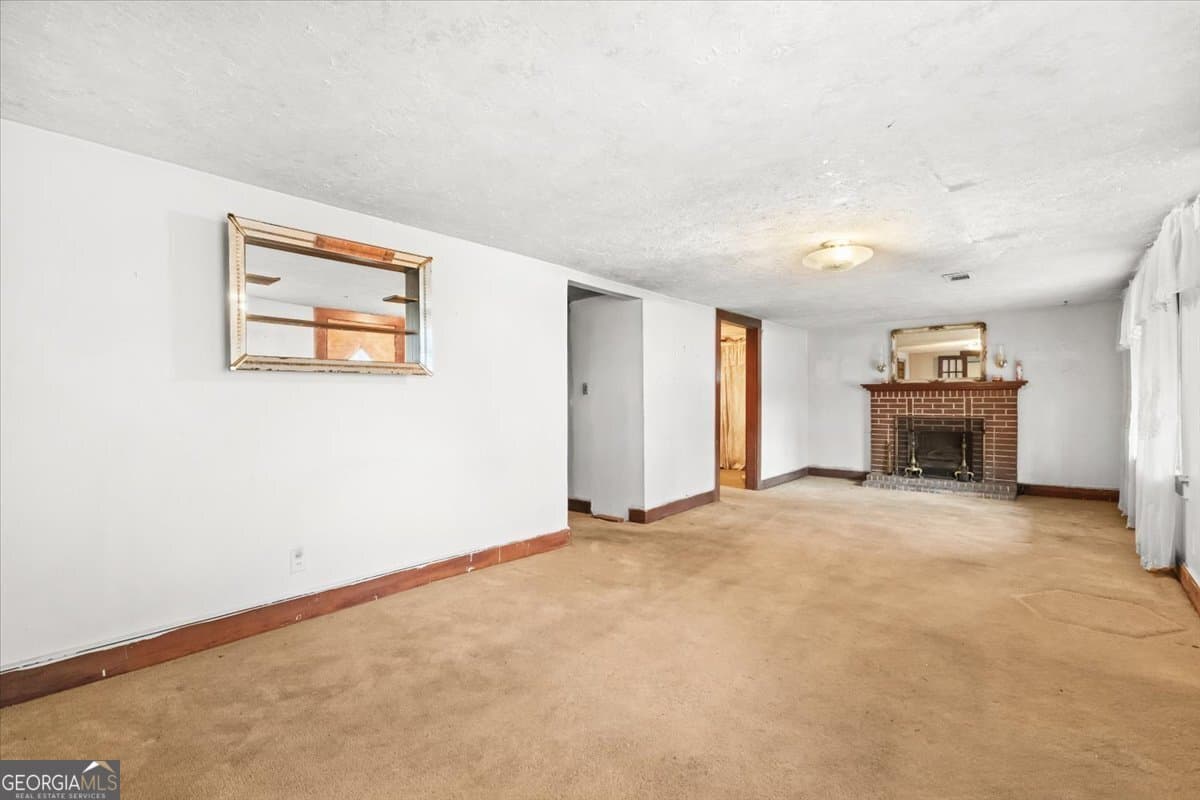 2706 Burton Sw Rd — photo 2