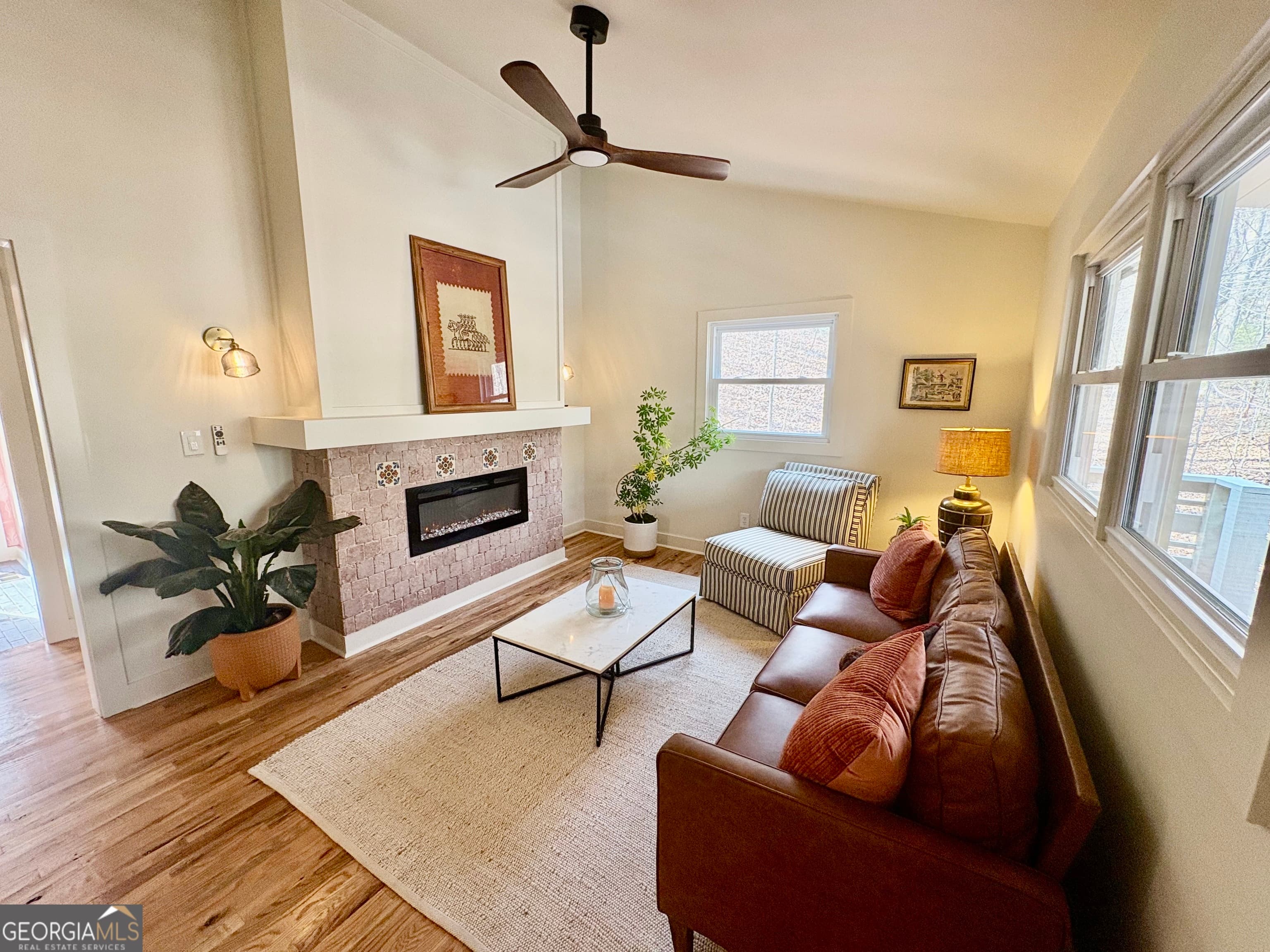 338 Orchard Hill Rd — photo 1