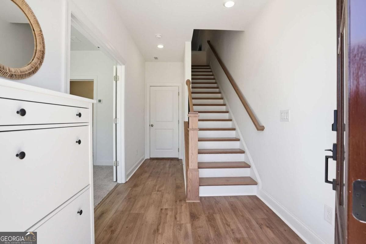 113 Basil St — photo 2