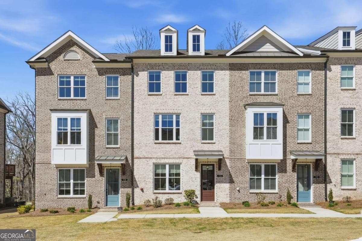 113 Basil St — photo 1