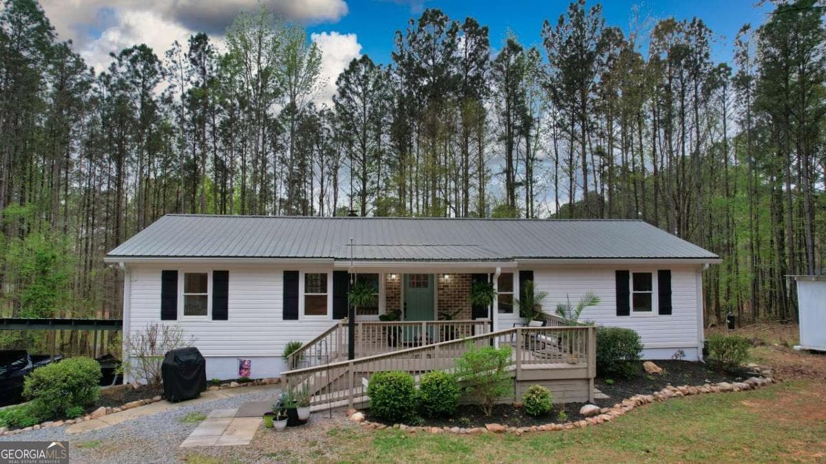 2558 Gulledge Rd — photo 1