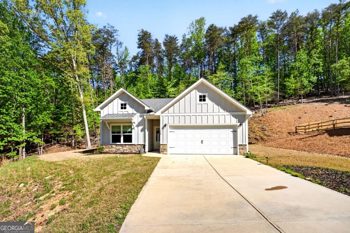 118 Cherokee Dr — photo 2