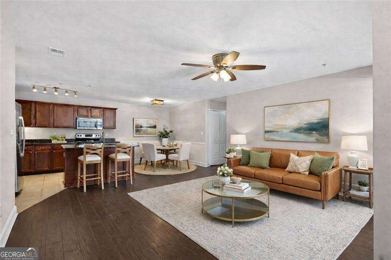 1304 Madison Se Ln — photo 1