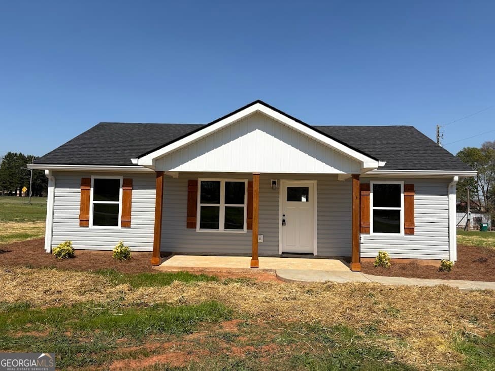 76 Gin Ave — photo 1