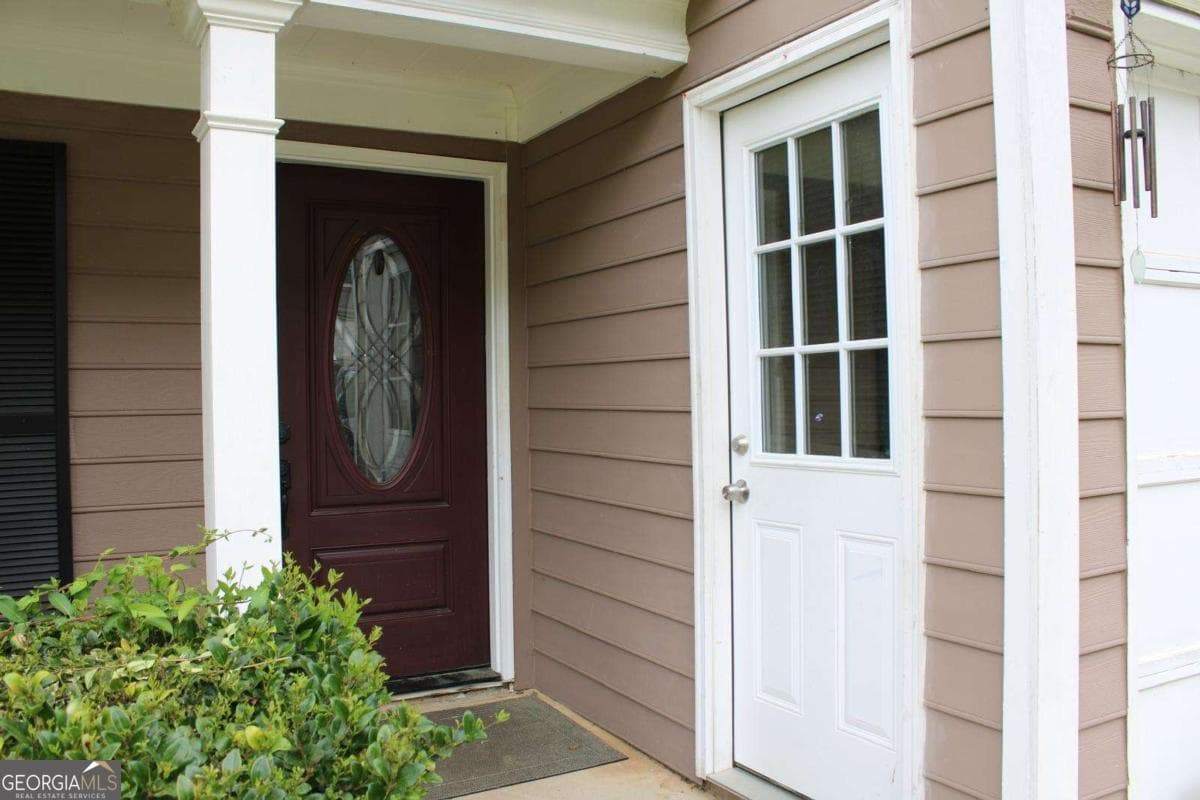 2675 Binghampton Ln — photo 2