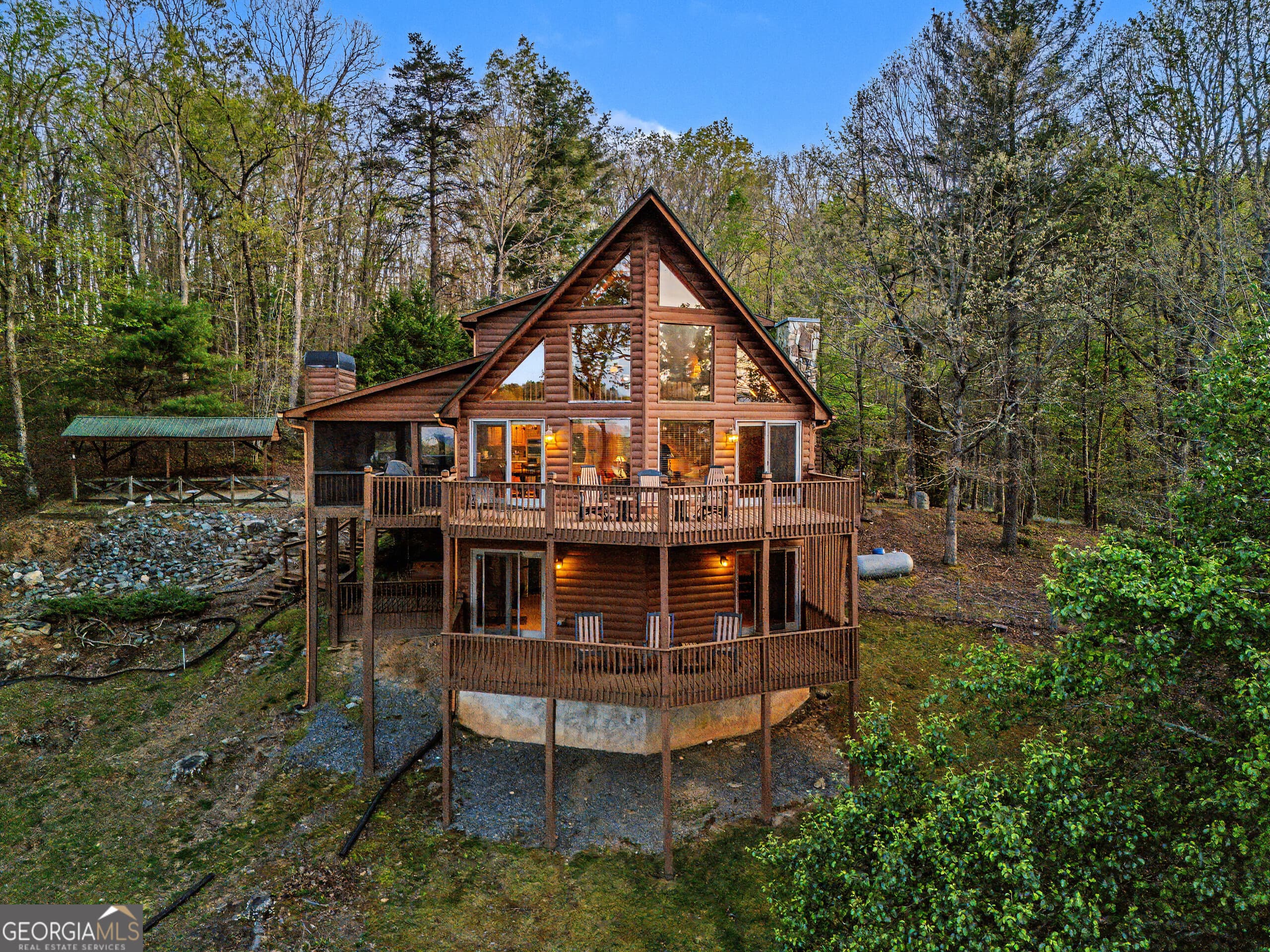 431 Sunrock Mountain Rd — photo 1