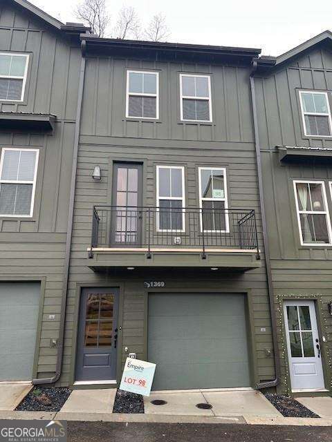 1369 Breezy Se Circle 98 — photo 1