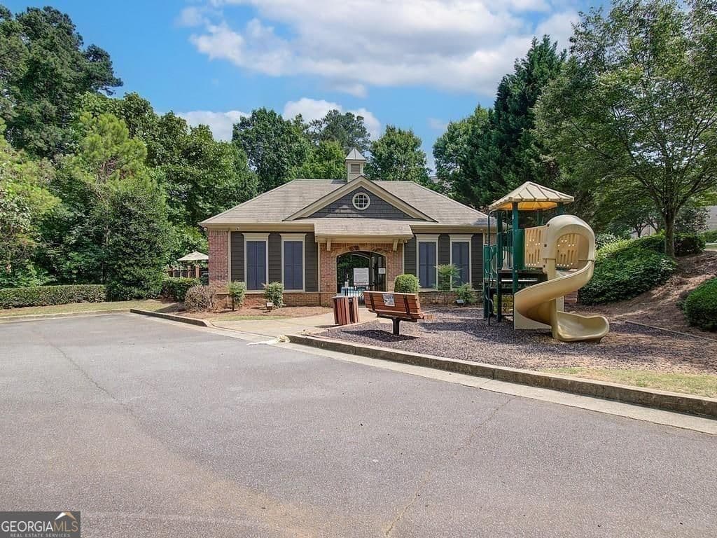 1628 Ruskin Way — photo 33