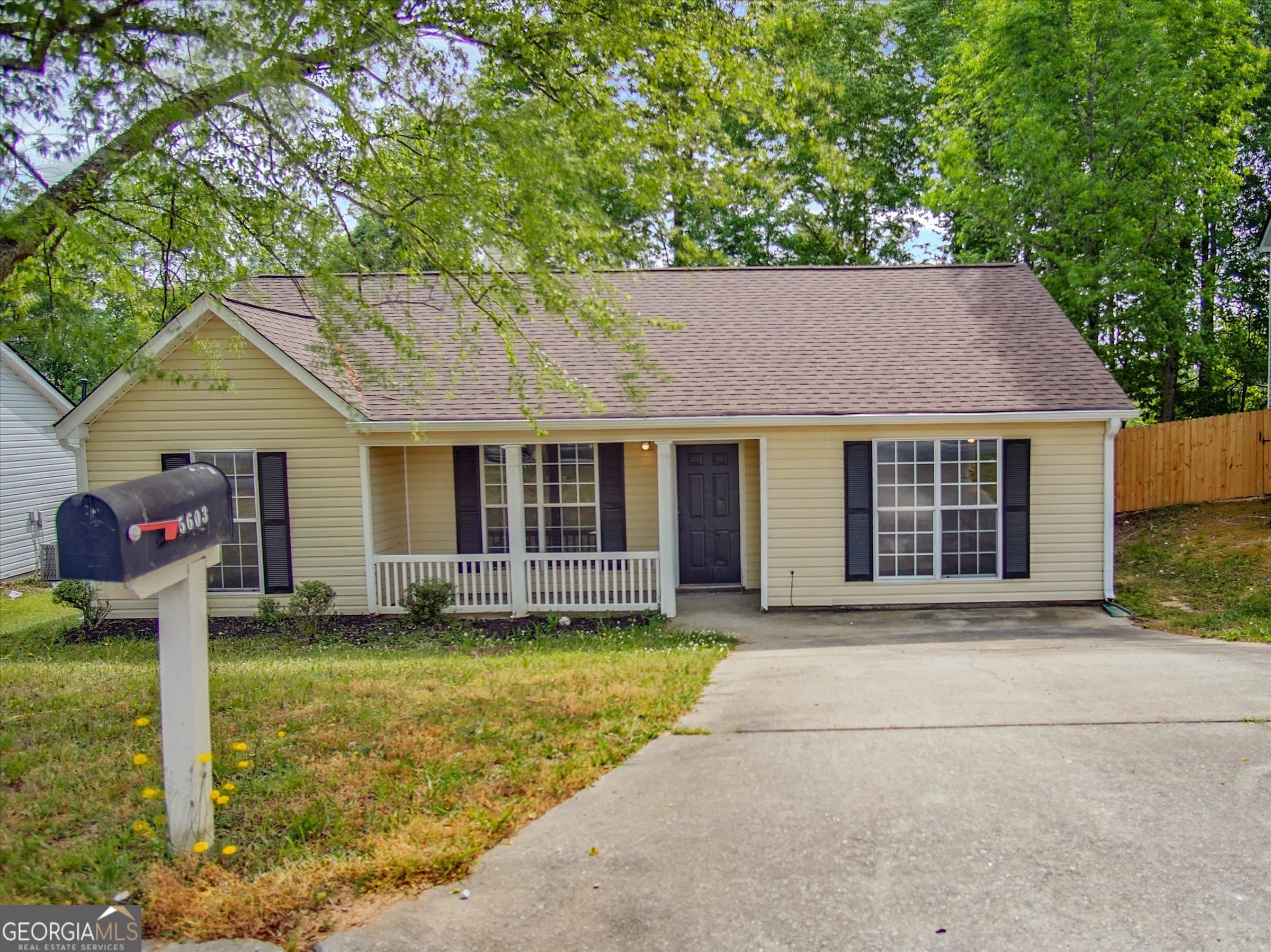 5603 Eagles Feather Ln — photo 2